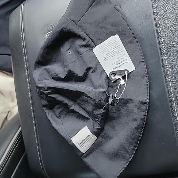 ULTRA-LIGHTWEIGHT Bucket Hat - Picture 6 of 7